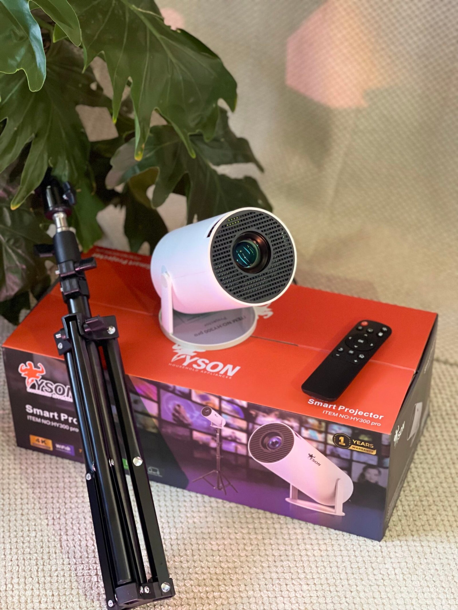 بروجكتر مع ستاند الاصلي - الصورة 3